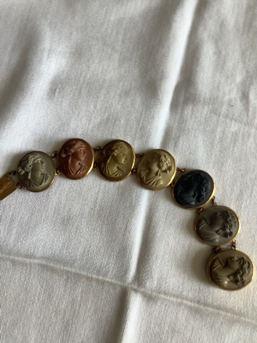 A VERY FINELY CARVED VICTORIAN GILT LAVA STONE BRACELET - ADDITIONAL PHOTO 6