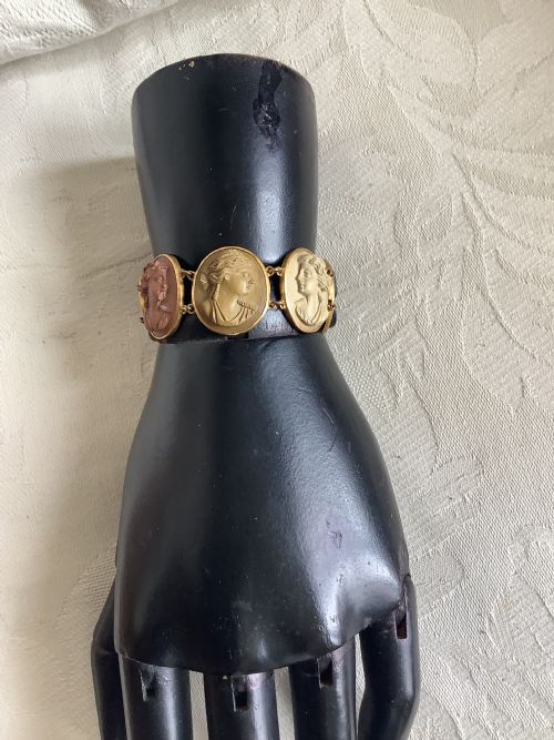 A VERY FINELY CARVED VICTORIAN GILT LAVA STONE BRACELET - ADDITIONAL PHOTO 10