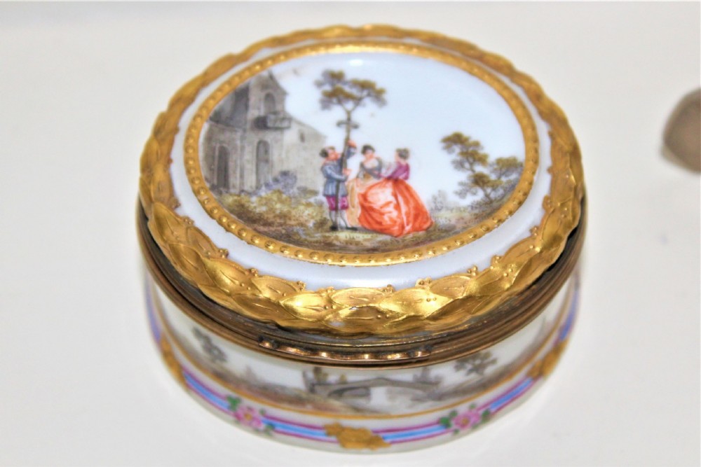 continental Hand Painted and Gilded Porcelain Snuff Box