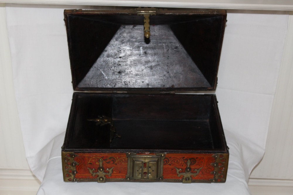 Large ethnic hand painted Nettur Petti jewellery Box from Kerala View IX