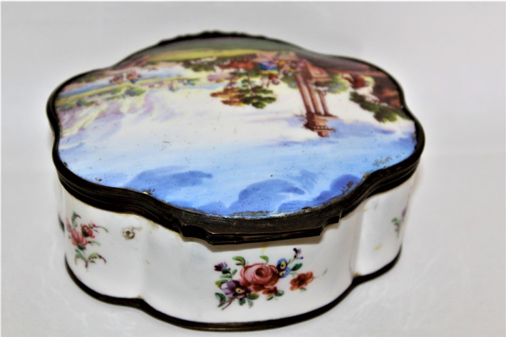 A large 18/19 century Bilston oval shaped enamel box nicely painted  View III