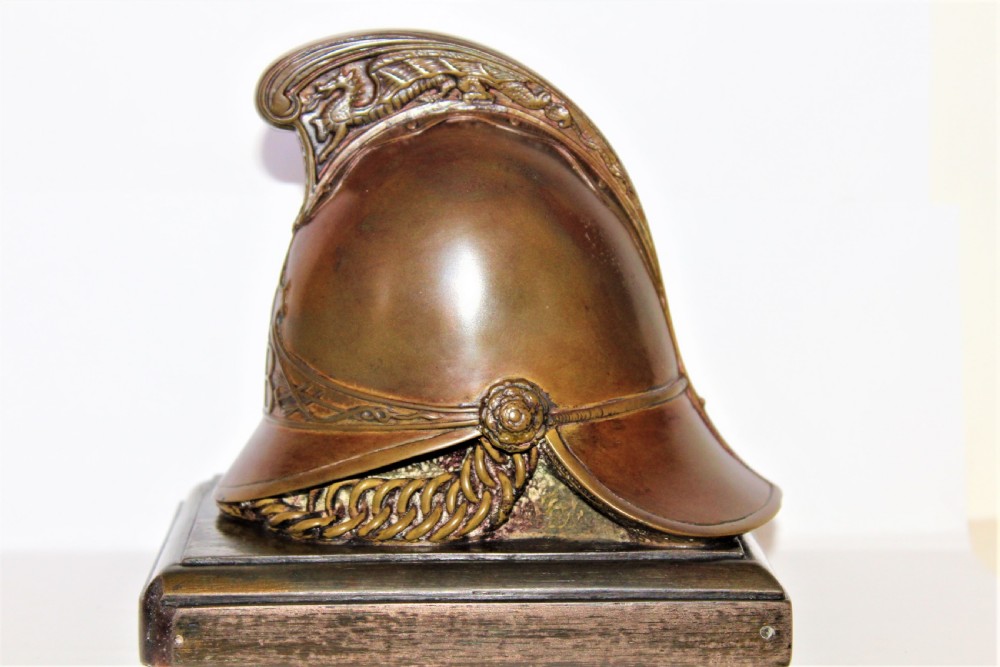 A fine quality large helmet desk paper weight  View VI