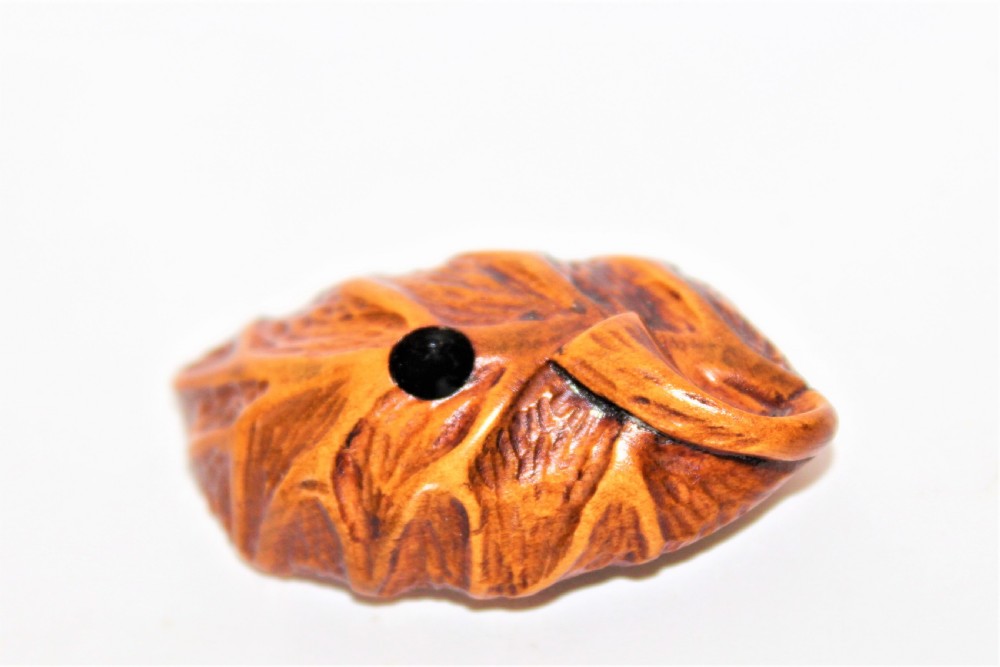 A fine Japanese boxwood Kagamibuta signed mixed metal netsuke  View IV