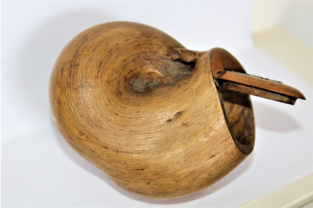 An interesting and unusual root wood snuff mull wonderful shape  View V