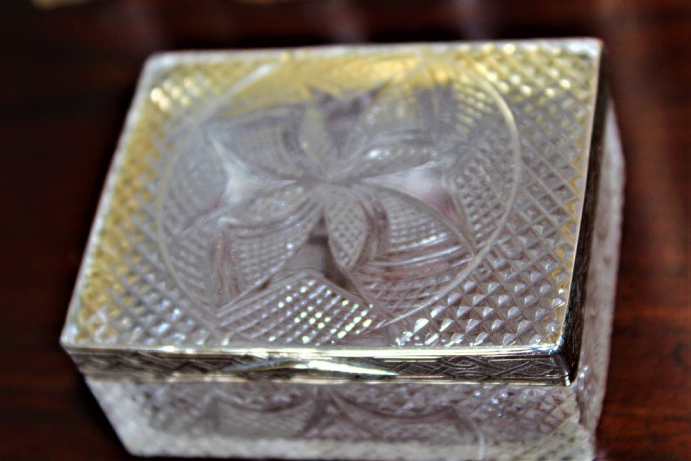 An extremely attractive and very finely cut crystal glass box possibly used for rings View VIII