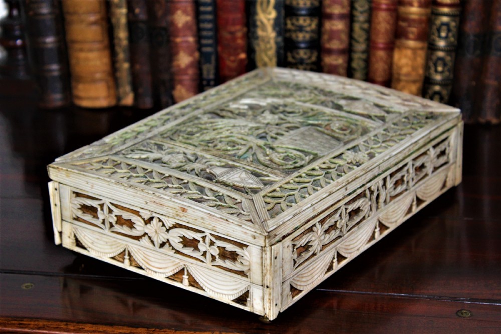 A very fine and intricately carved bone box of Russian origin. Circa 1800 View II