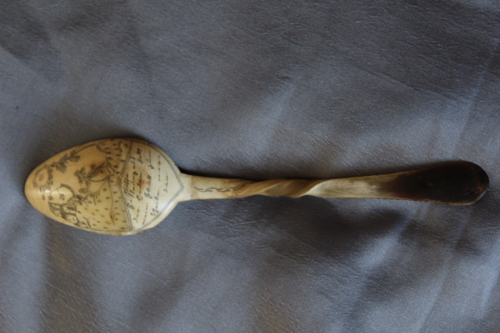 A German carved horn love spoon with scrimshaw Circa 1880 View VI