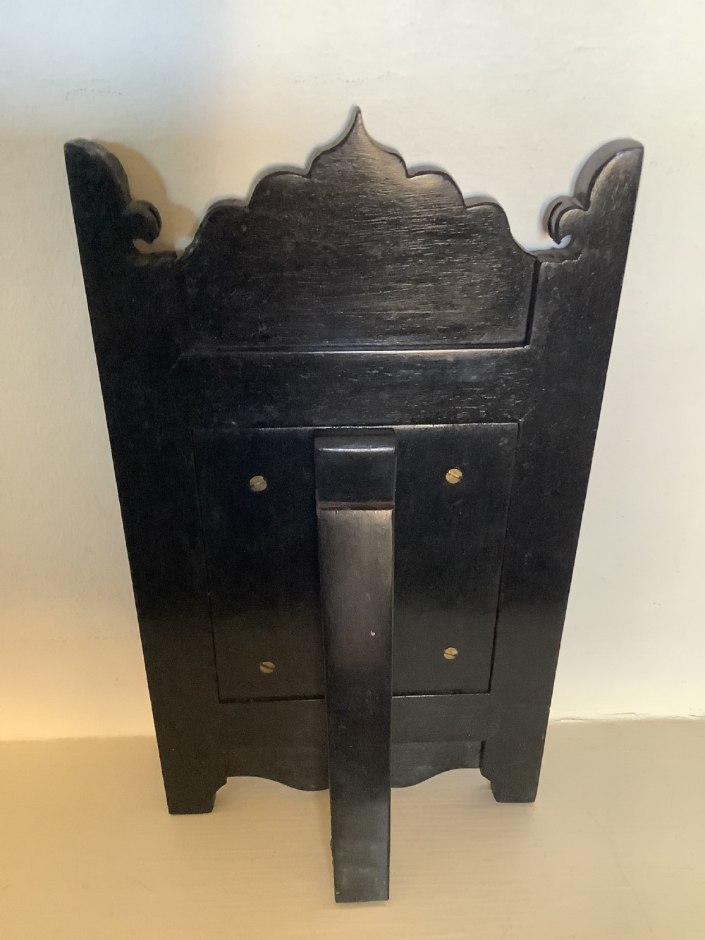A very finely carved solid ebony Indian photo frame View IV
