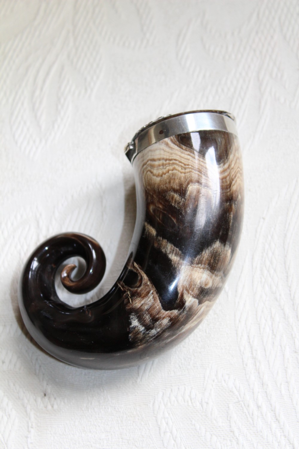 A larger than usual Scottish snuff mull the horn with beautiful markings View III