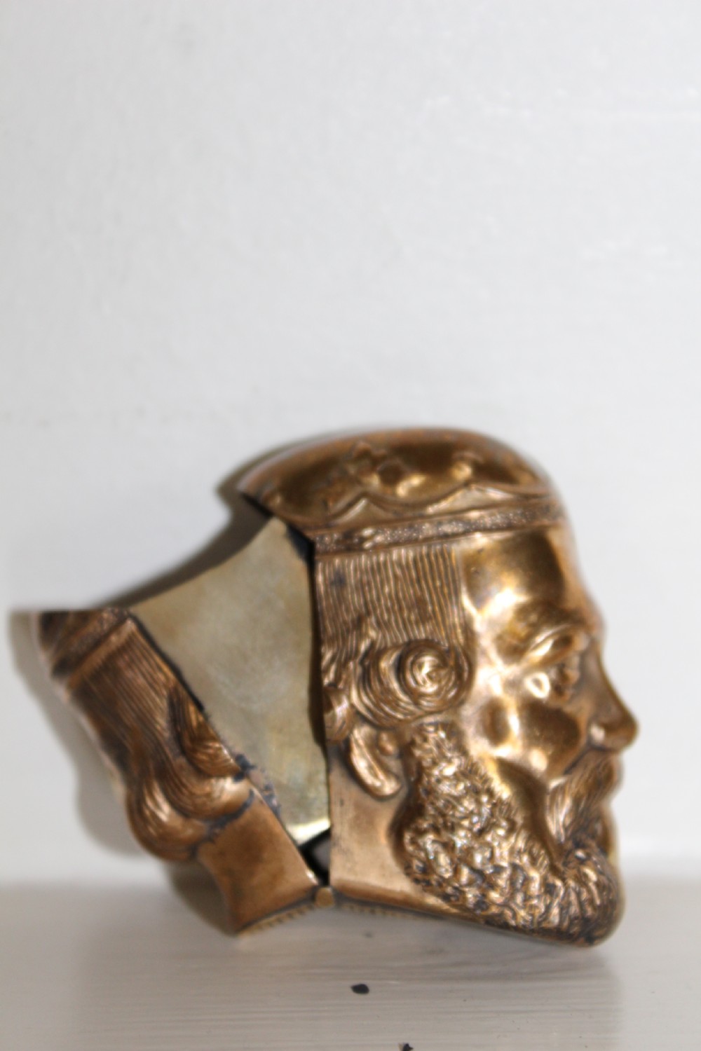 A finely cast and unusual brass vesta case in the form of a Roman classical bust View IV