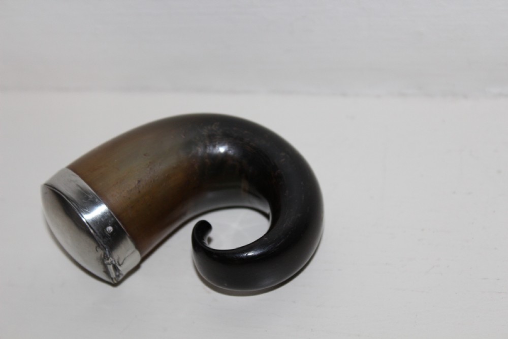 A nice size rams horn snuff mull  View VI