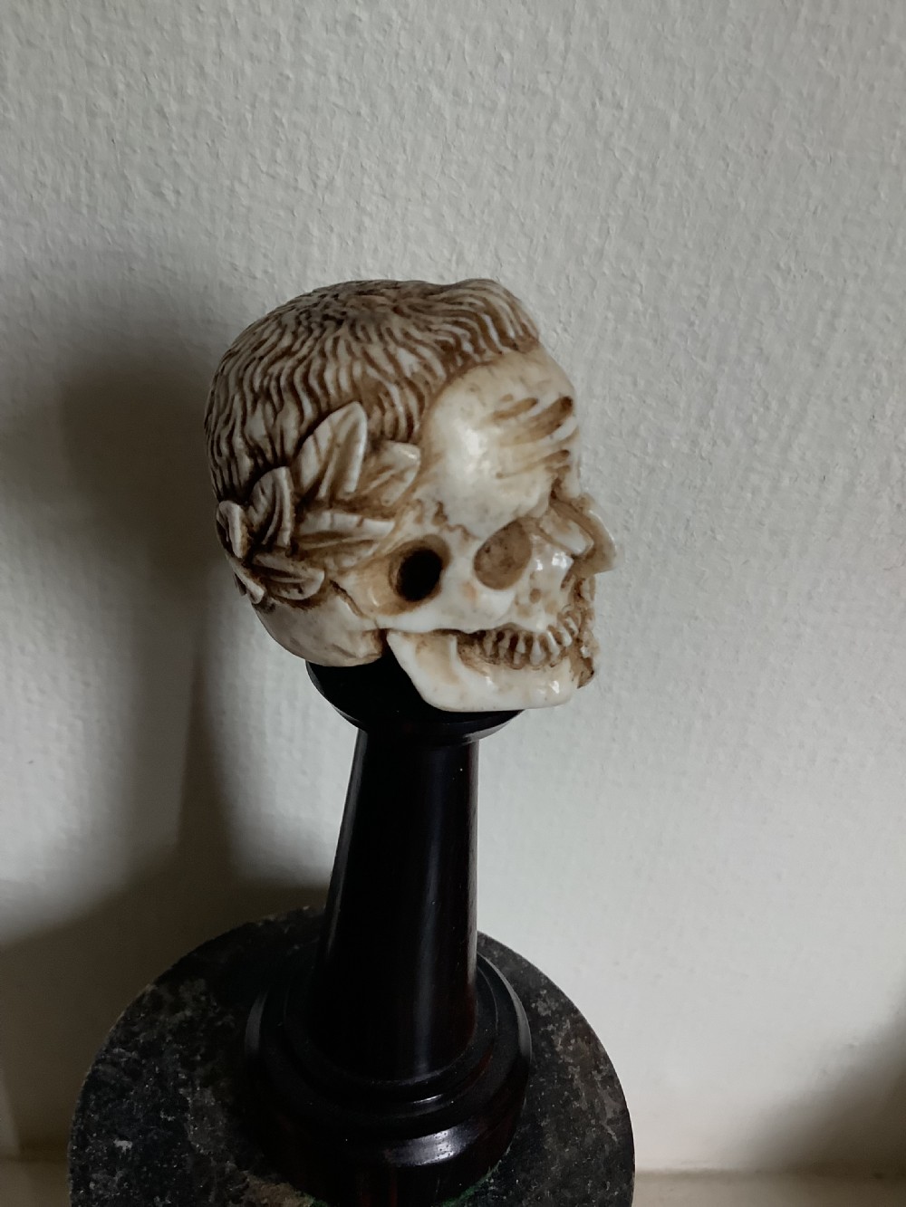 A wonderful memento mori bone carving of Julius Caesar, q View III