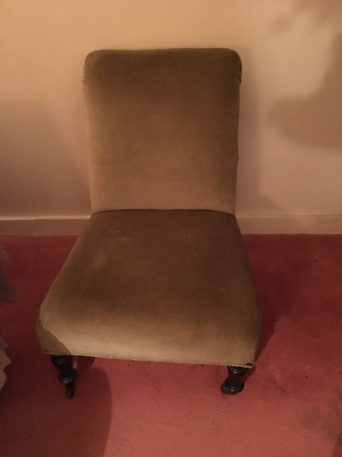 victorian upholstered nursing chair - CATEGORY: ANTIQUE CHAIRS - DATED VICTORIAN