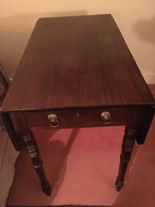 EARLY VICTORIAN MAHOGANY PEMBROKE DROPLEAF DINING OCCASIONAL TABLE - ADDITIONAL PHOTO 1