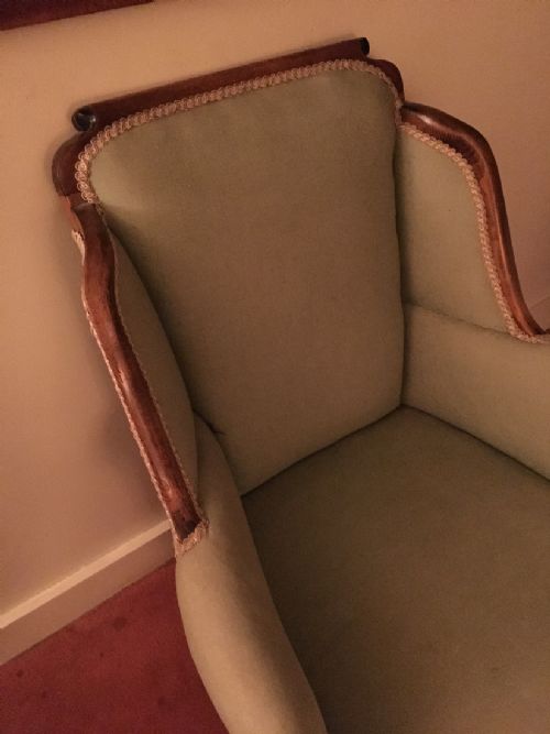 VERY LATE VICTORIAN MAHOGANY UPHOLSTERED ARMCHAIR - ADDITIONAL PHOTO 1