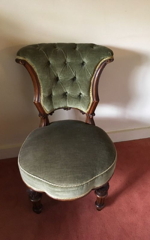 victorian mahogany upholstered nursing chair - CATEGORY: ANTIQUE CHAIRS - DATED VICTORIAN