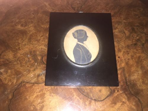 early 19th century silhouette of a victorian lady heightened with gilt paint - CATEGORY: ANTIQUE MISCELLANEOUS - DATED VICTORIAN