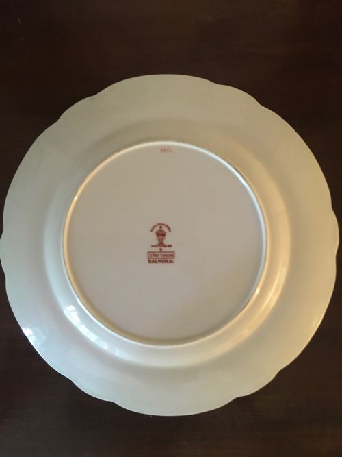 ROYAL CROWN DERBY PLATE 21 X 21 - ADDITIONAL PHOTO 1