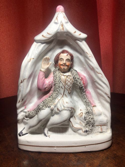 staffordshire figure of david garrick as richard iii - CATEGORY: ANTIQUE CERAMICS - DATED 1850