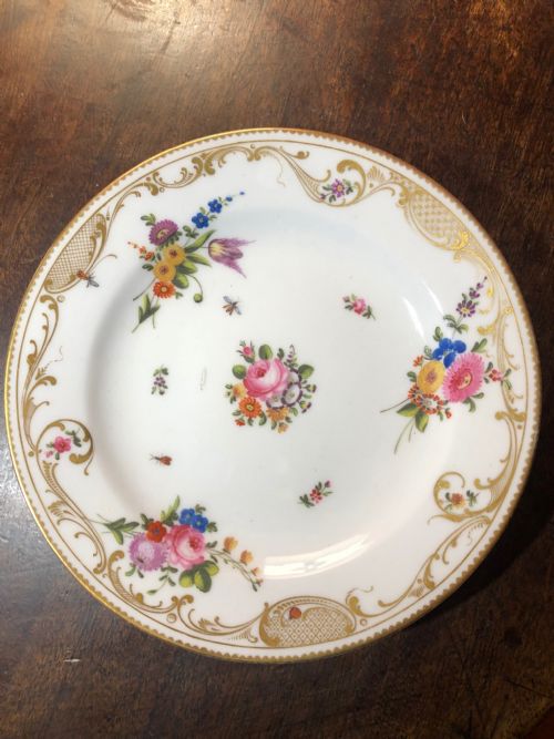 finely painted 19th century swansea china dessert plate - CATEGORY: ANTIQUE PLATES - DATED 19TH CENTURY