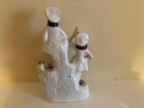 STAFFORDSHIRE GIRL AND BOY WITH WREATH AND DOG - ADDITIONAL PHOTO 1