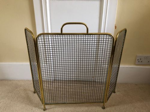 edwardian brass framed mesh fireguard - CATEGORY: ANTIQUE FIREPLACES - DATED 1910