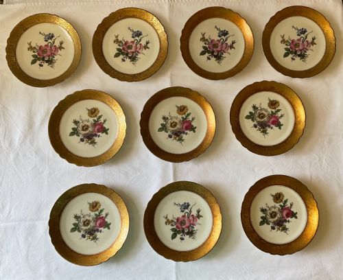 10 ROSENTHAL SIDE PLATES WITH APPLIED ALT BRABANT GOLD RIMS DATING FROM 1939 - ADDITIONAL PHOTO 3