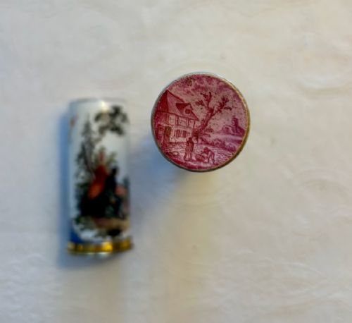 AN ANTIQUE PORCELAIN BODKIN HOLDER PAINTED WITH FIGURES 19TH CENTURY POSS MEISSEN - ADDITIONAL PHOTO 2
