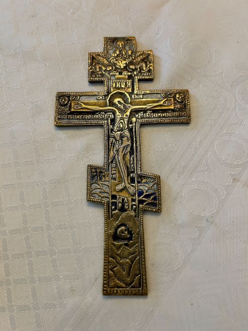 A 19TH CENTURY BRONZE AND BLUE ENAMEL ORTHODOX CROSS