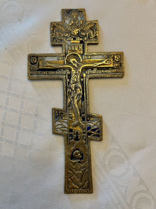 A 19TH CENTURY BRONZE AND BLUE ENAMEL ORTHODOX CROSS - ADDITIONAL PHOTO 1