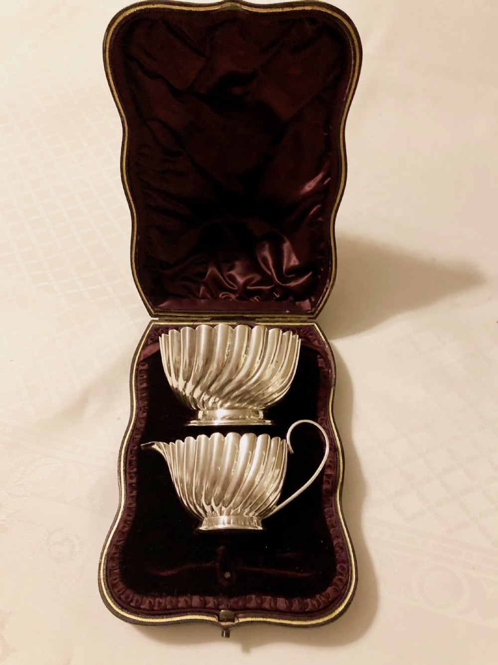 A Good Quality Victorian Silver Cream Jug and Sugar Bowl 1889