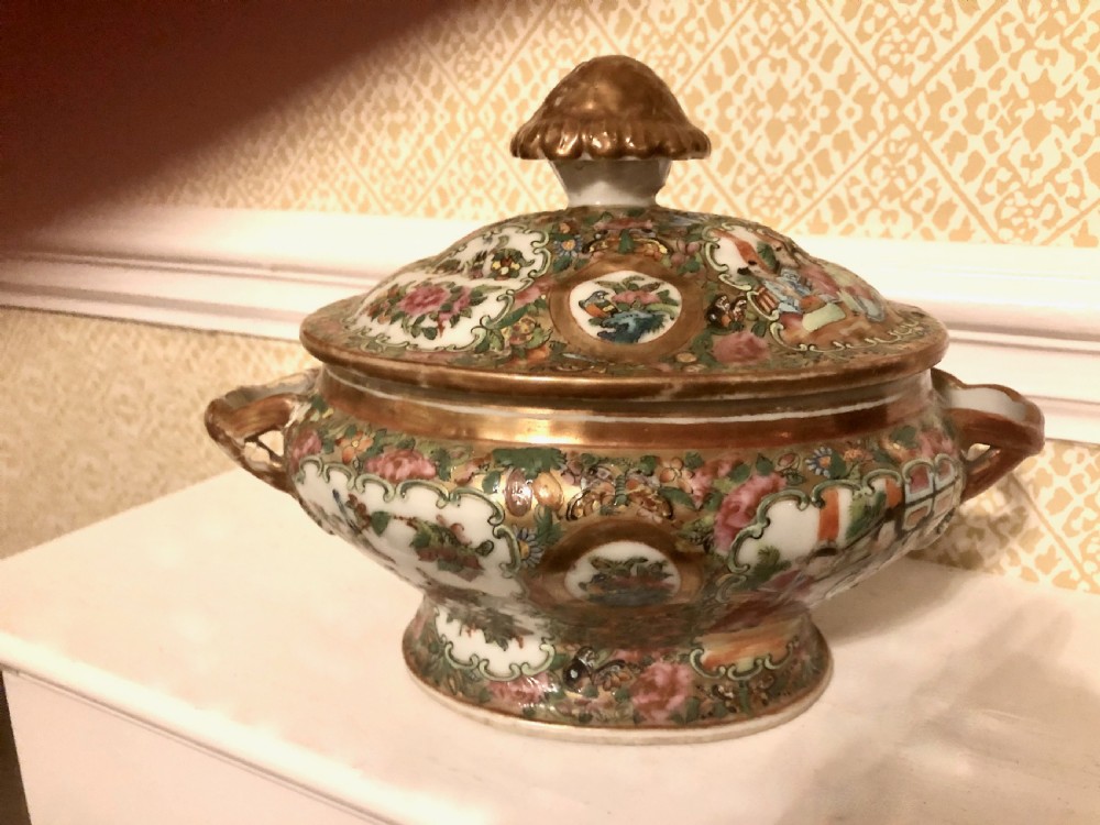 19th Century Chinese Canton Famille Rose Small Tureen View VII