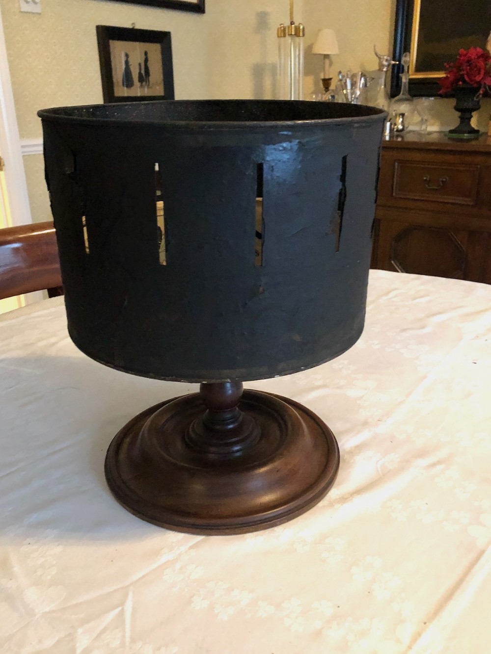 A Rare and Original Victorian Zoetrope 'Wheel of Life' c.1890