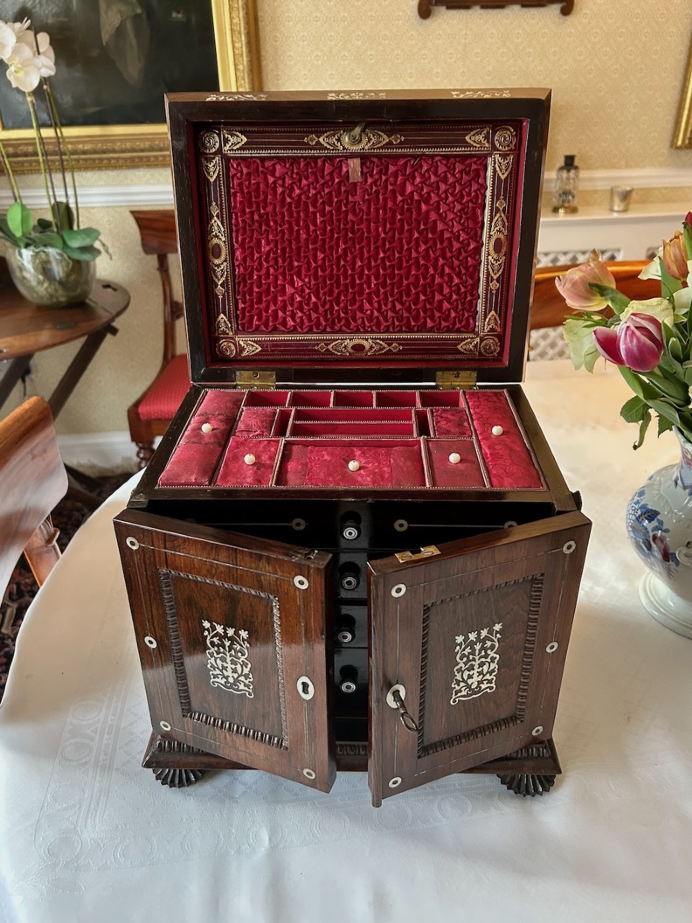 A Superb Early 19th Century Rosewood Inlaid Table Cabinet View VIII