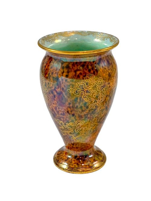 fig 2. Wedgwood Dragon Lustre Vase, Daisy Makeig Jones,1920s