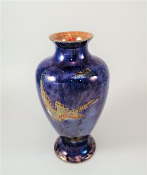 Wedgwood, Fairyland , Hummingbirds in Flight Lustre Vase,daisy Makeig-jones, 1920s.