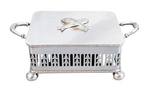 fig 3. Mappin & Webb silver-plate and green glass sardines box,?.1870