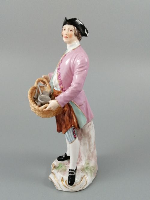 fig 1. Antique Chelsea porcelain figurine, “A Spoon Seller”, c. 1758 - 1769