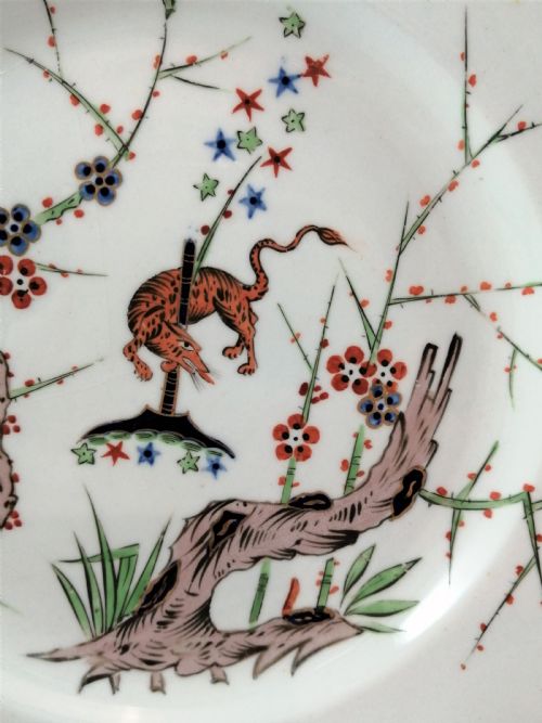 fig 2. Derby Kakeimon flying fox pattern plate,c.1810 . Extremely rare