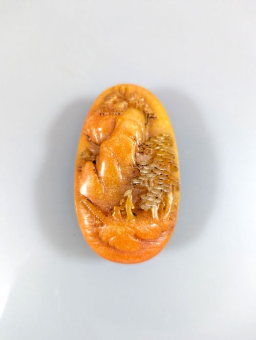 Hand Carved Chinese Yellow Shoushan Stone Boulder - Shoushan Stone - China - Qing Dynasty (1692-1911)