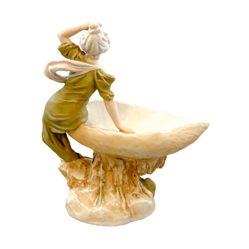 1900'S ART NOUVEAU ROYAL DUX PORCELAIN MAIDEN LEANING ON SHELL VIDE POCHE FIGURINE MODEL 818 - ADDITIONAL PHOTO 5