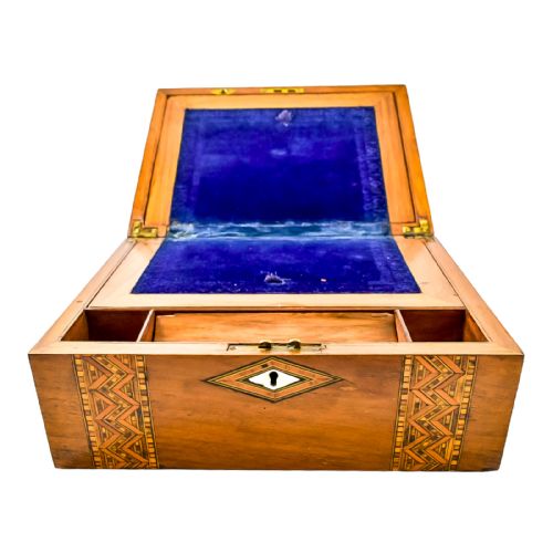 fig 2. Antique Georgian walnut Tunbridge Ware domed writing slope with mother-of-pearl cartouche and geometric marquetry