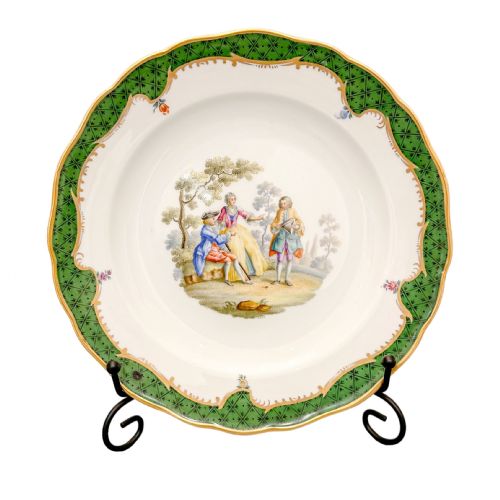 German 19th Century Meissen Porcelain Fluted Cabinet Plate with Gallant Scene and Green Border