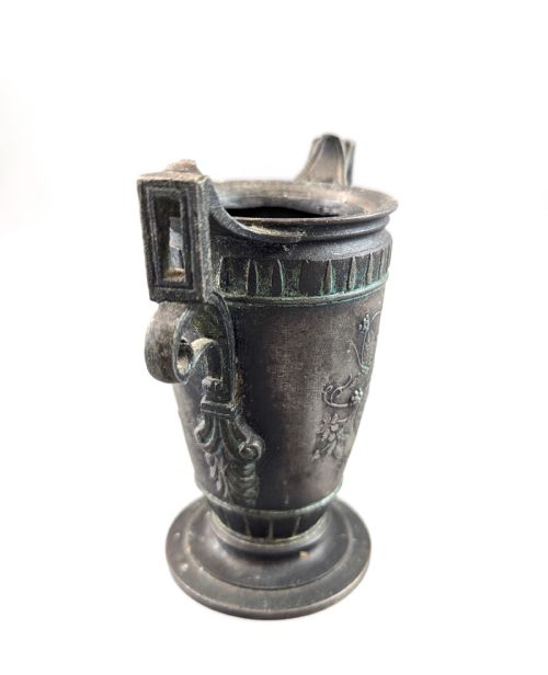 fig 2.
A classical Greek-style pewter amphora Jules Brateau, circa 1900