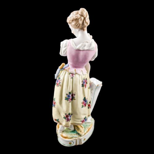 ANTIQUE VION BAURY STYLE PORCELAIN FIGURINE - ADDITIONAL PHOTO 3