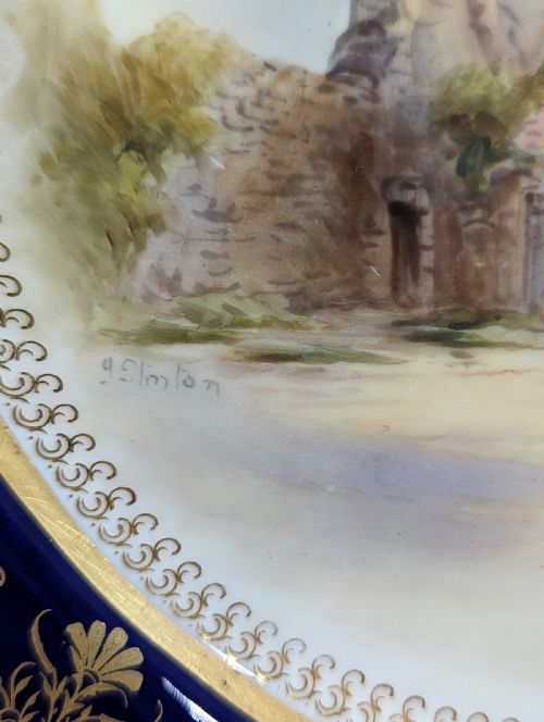 fig 2. Royal Worshester Cabinet Plate by John Stinton, c. 1912.