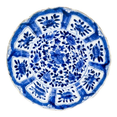 Antique 17th Century Qing Dynasty Chinese Kangxi Blue and White Porcelain Plate, Artemisia Leaf Mark