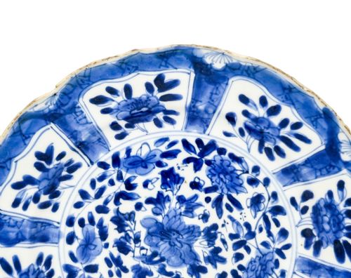 fig 1. Antique 17th century Qing dynasty Chinese Kangxi blue and white porcelain plate, Artemisia leaf mark