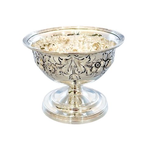Antique George III Sterling Silver Embossed Sweetmeat / Sugar Bowl, Robert Hennell I and David Hennell Ii, 1799