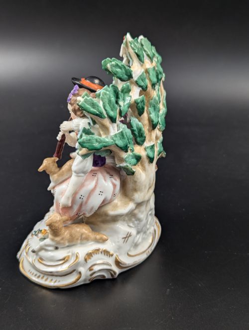 fig 2. Antique Samson style Porcelain Figurine “Music lesson”, 19th century.